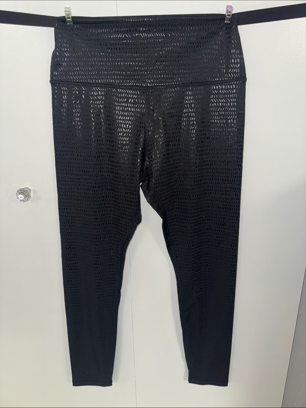 NWOT Glyder Black Textured High-Rise Leggings